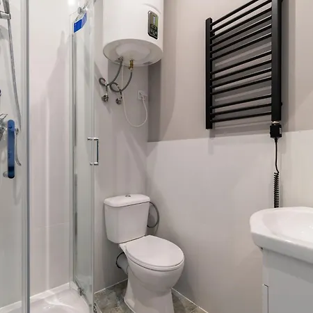 Centrum 5 7 Prochnika 21 *